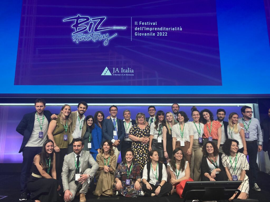 staff ja 2022